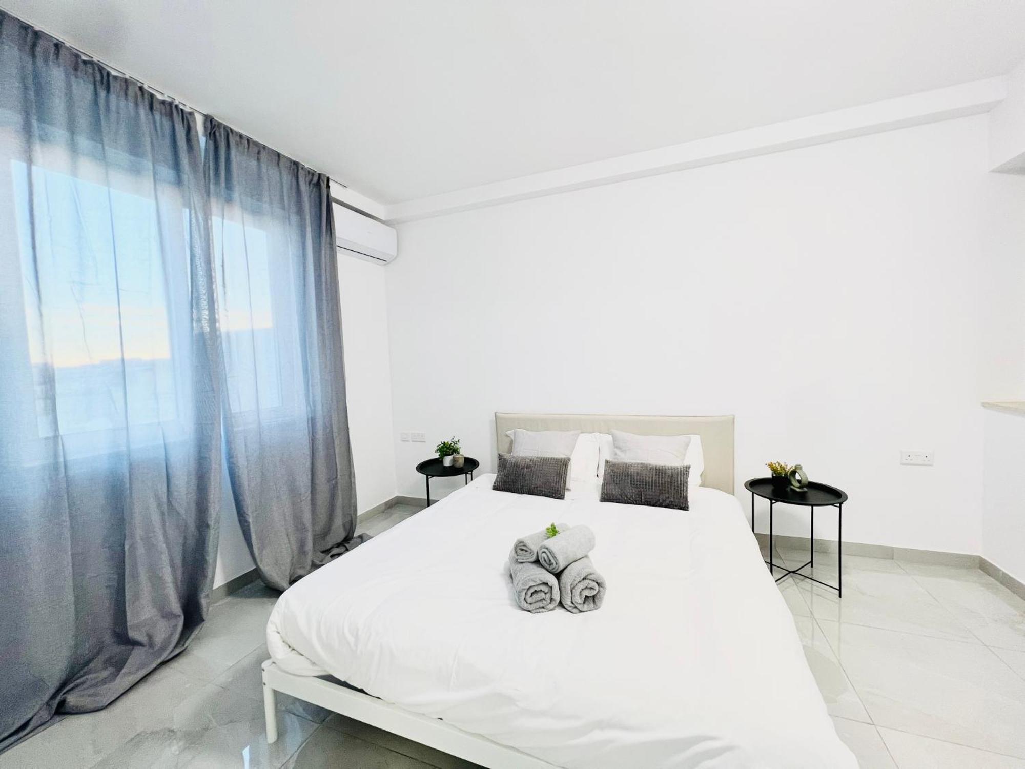 Sunshine Suits - Brand New Apartments Msida Exterior photo